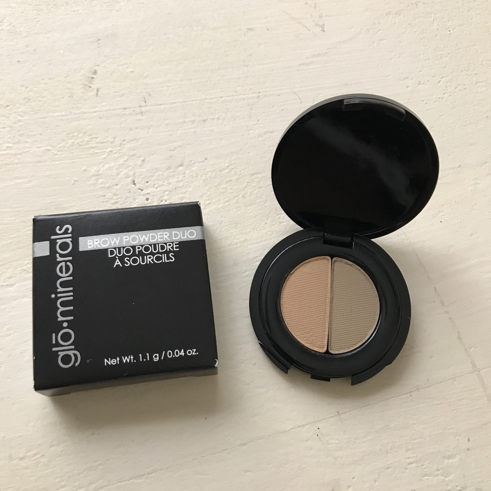 Glo Minerals Taupe Brow Powder Duo